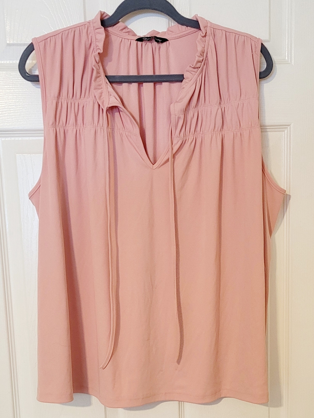 Pretty Garden Sleeveless Ruffle Tie-Neck Top - Blush Pink